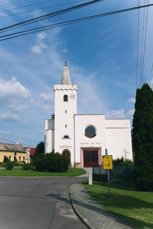 Ubytovani Na Sklipku Jevisovka Экстерьер фото
